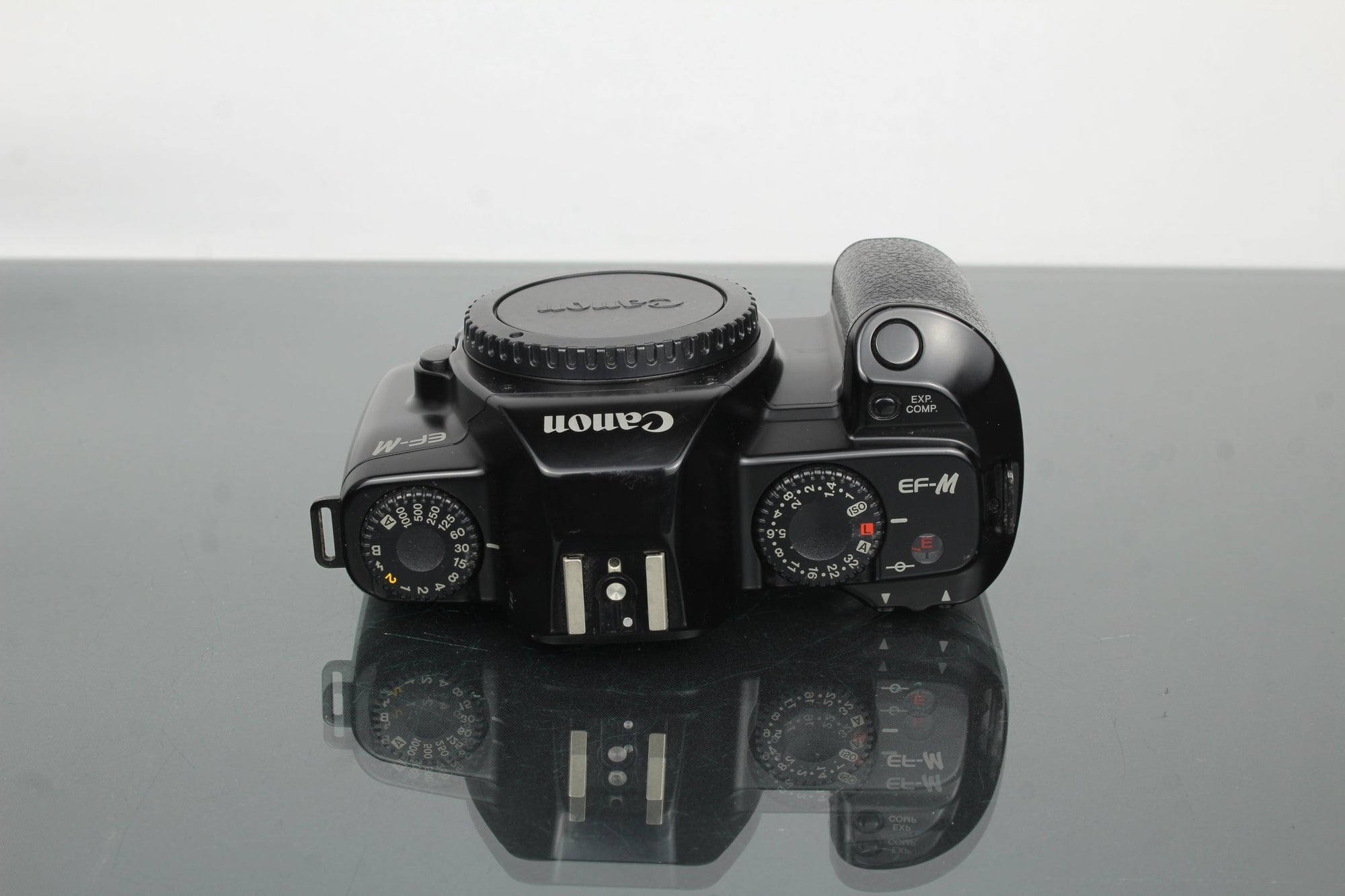 Canon EF - M Body - Dutch|Thrift