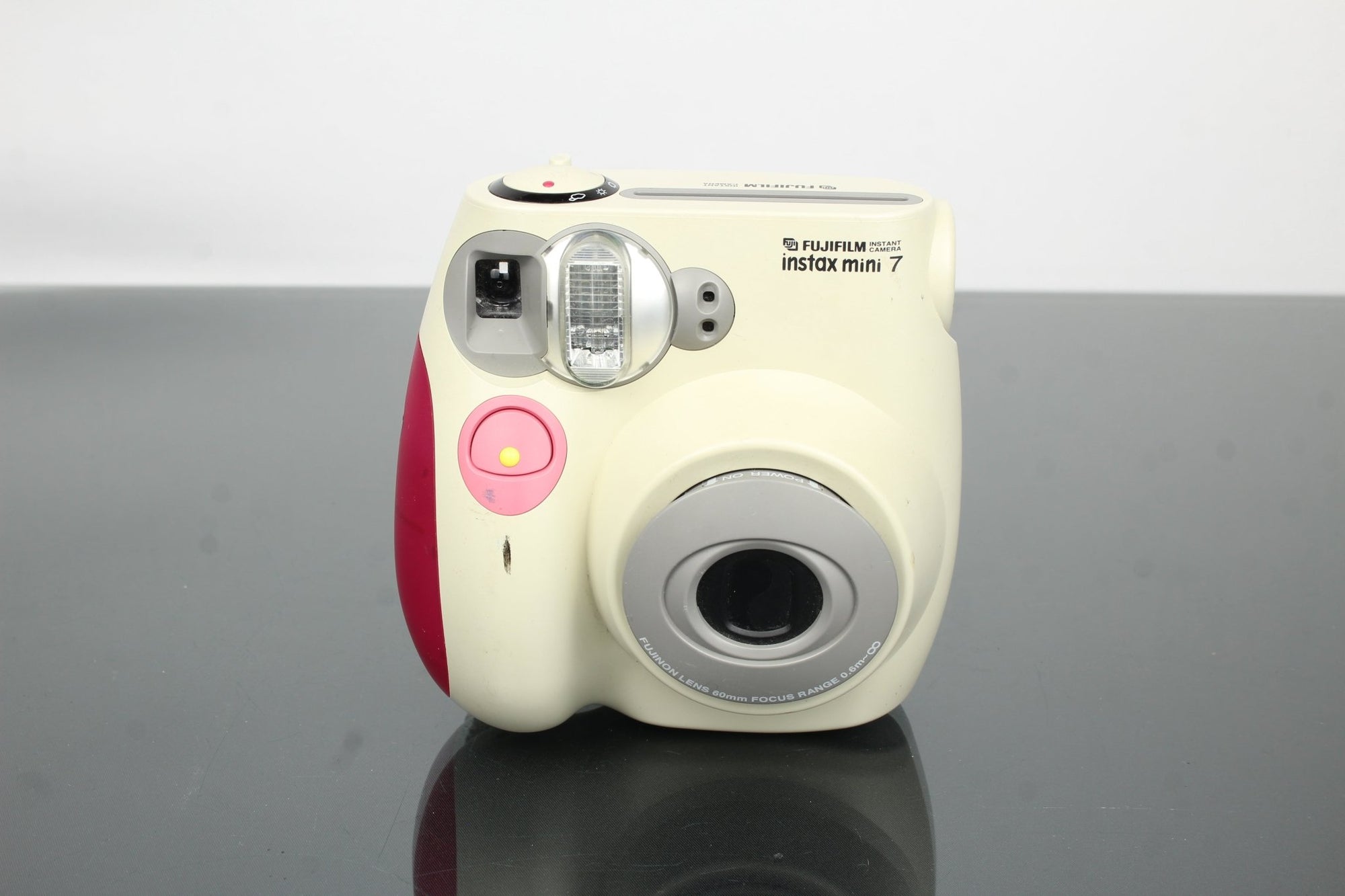 Instax mini 7 White and pink - Dutch|Thrift