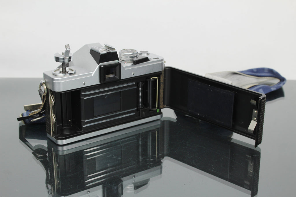 <tc>Praktica</tc> MTL 3 + Pentacon auto 2.8/29 M42 objektiv