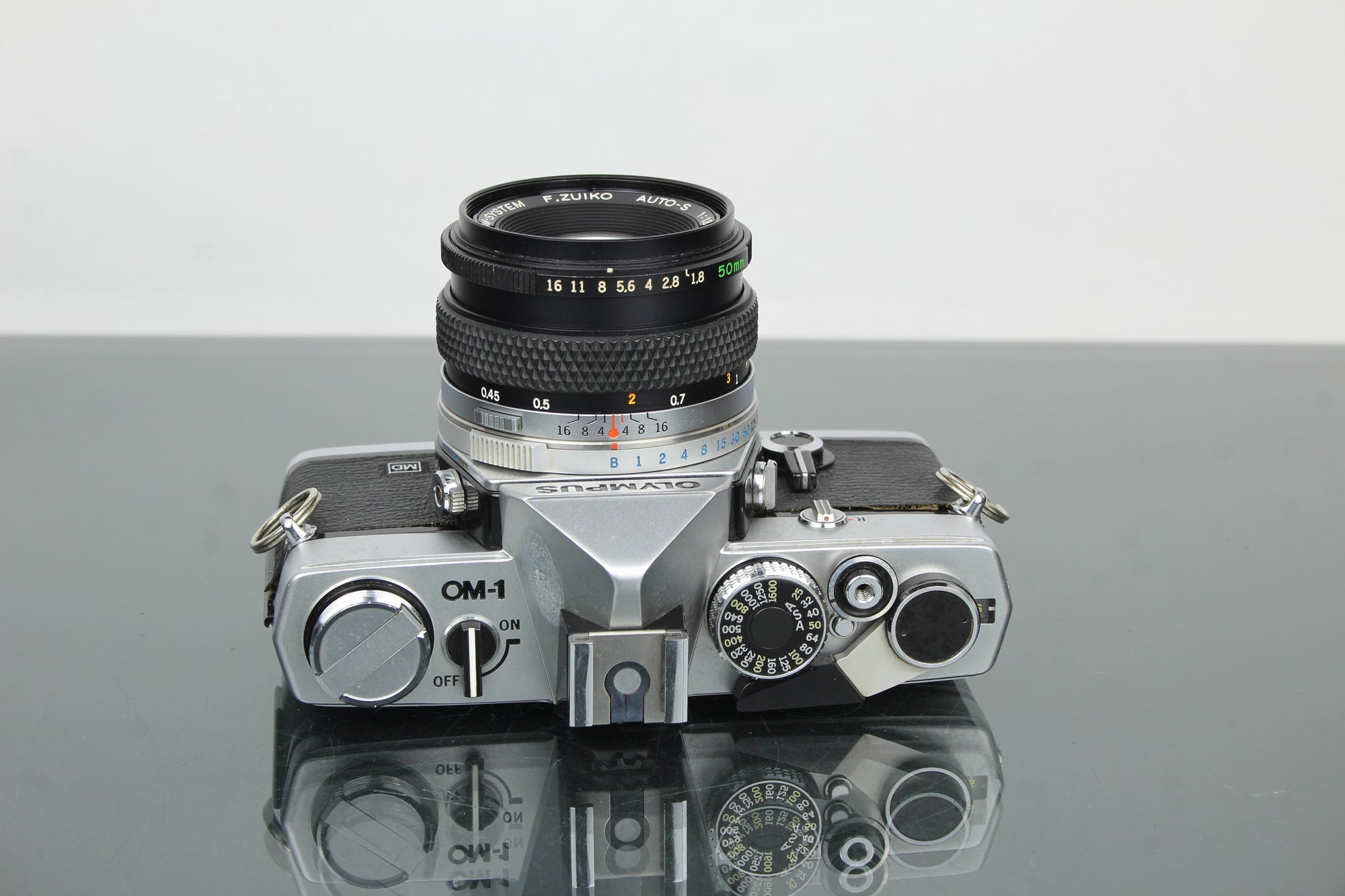 Olympus OM-1 + 50mm 1.8 Olympus objektiv