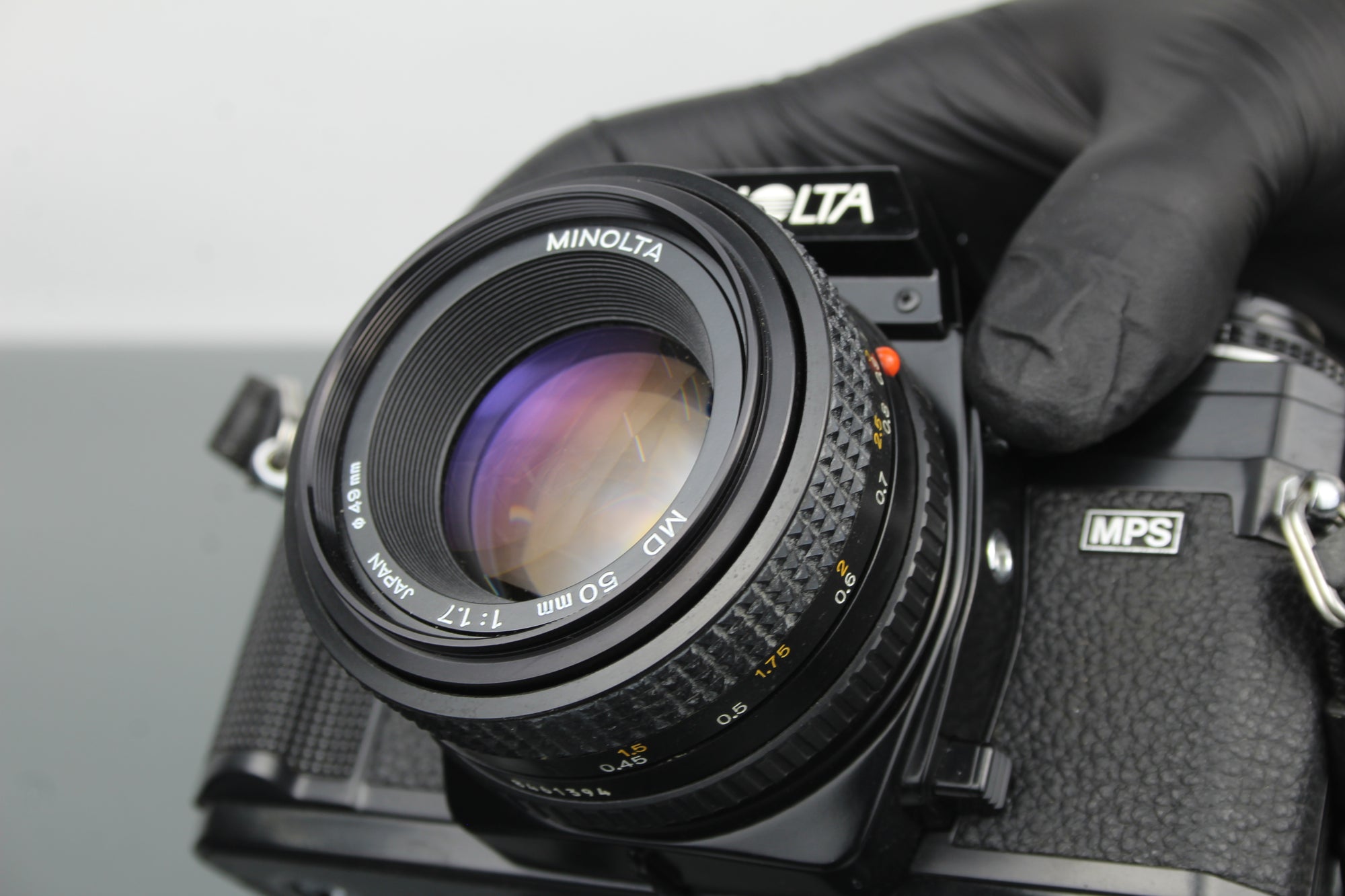 Minolta X-700 + MD 50mm 1:1.7 lens