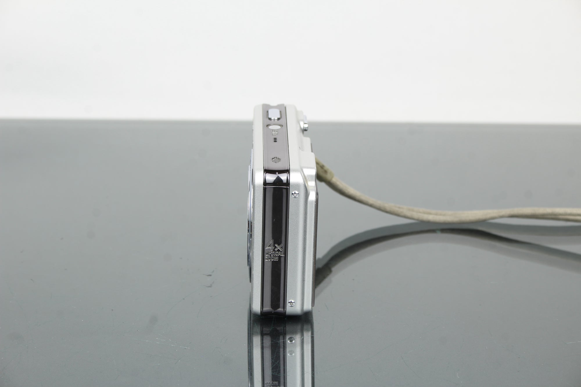Sony Cyber-shot DSC-W130