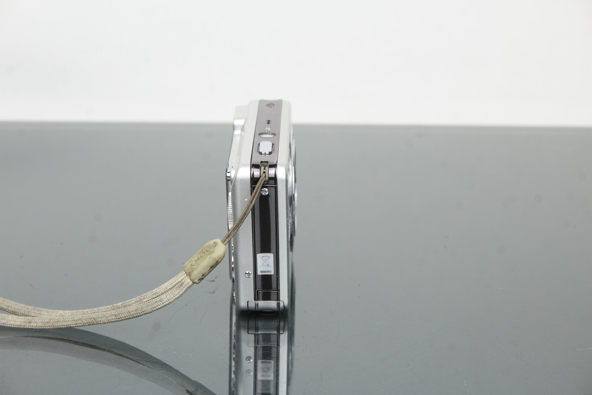 Sony Cyber-shot DSC-W130