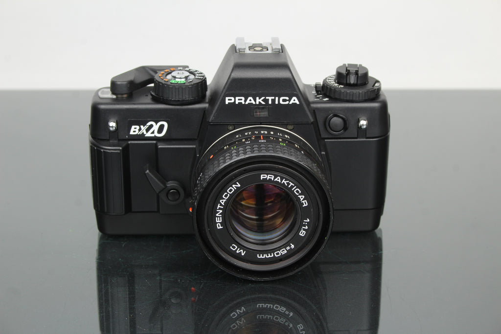 Practica BX20 + Pentacon <tc>Praktica</tc> 50mm 1.8 objektiv
