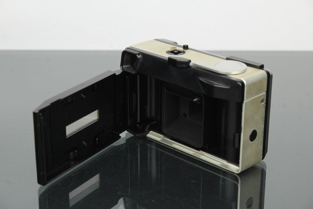 Agfa Agfamatic 50 - Dutch|Thrift