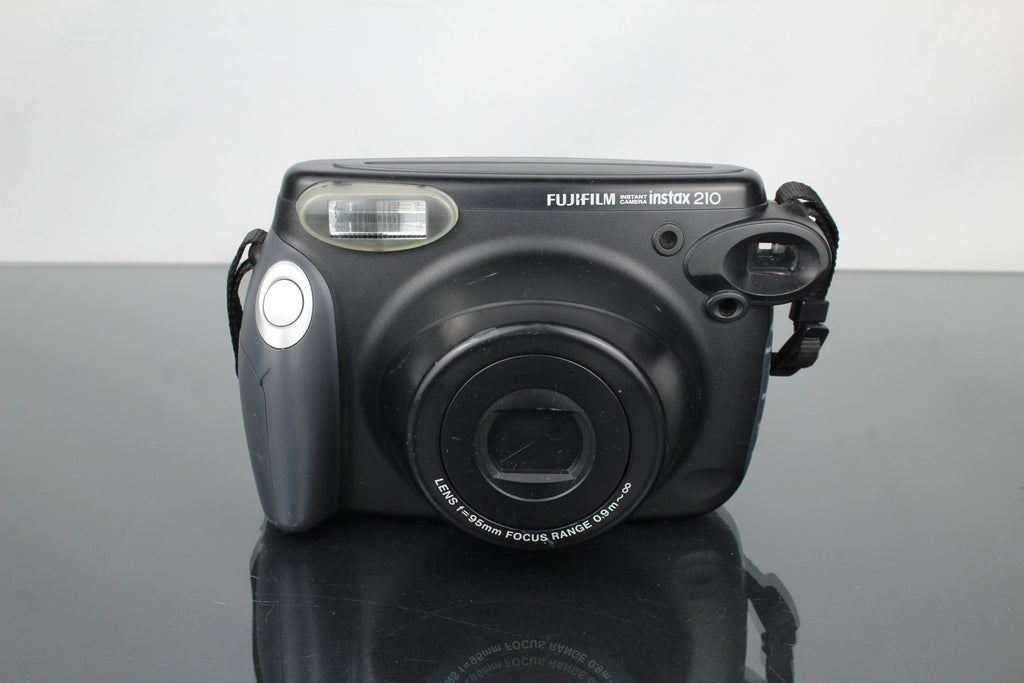 Fujifilm instax 210 - Dutch|Thrift