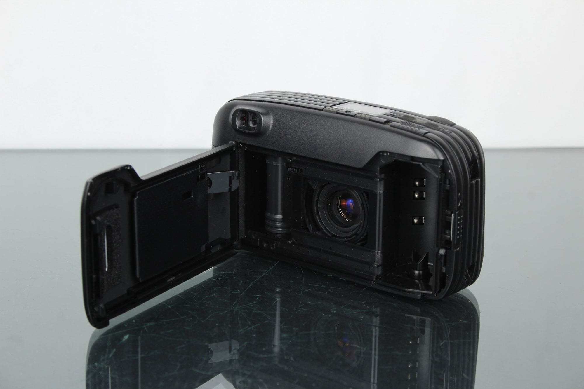 Nikon Zoom 100 AF - Dutch|Thrift