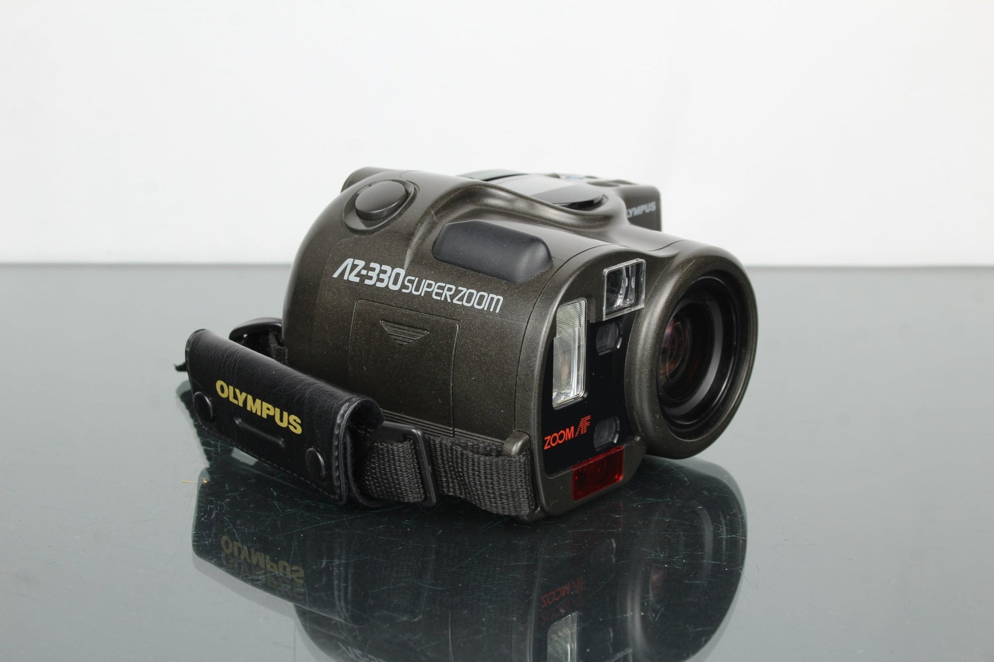 Olympus AZ - 330 SuperZoom - Dutch|Thrift