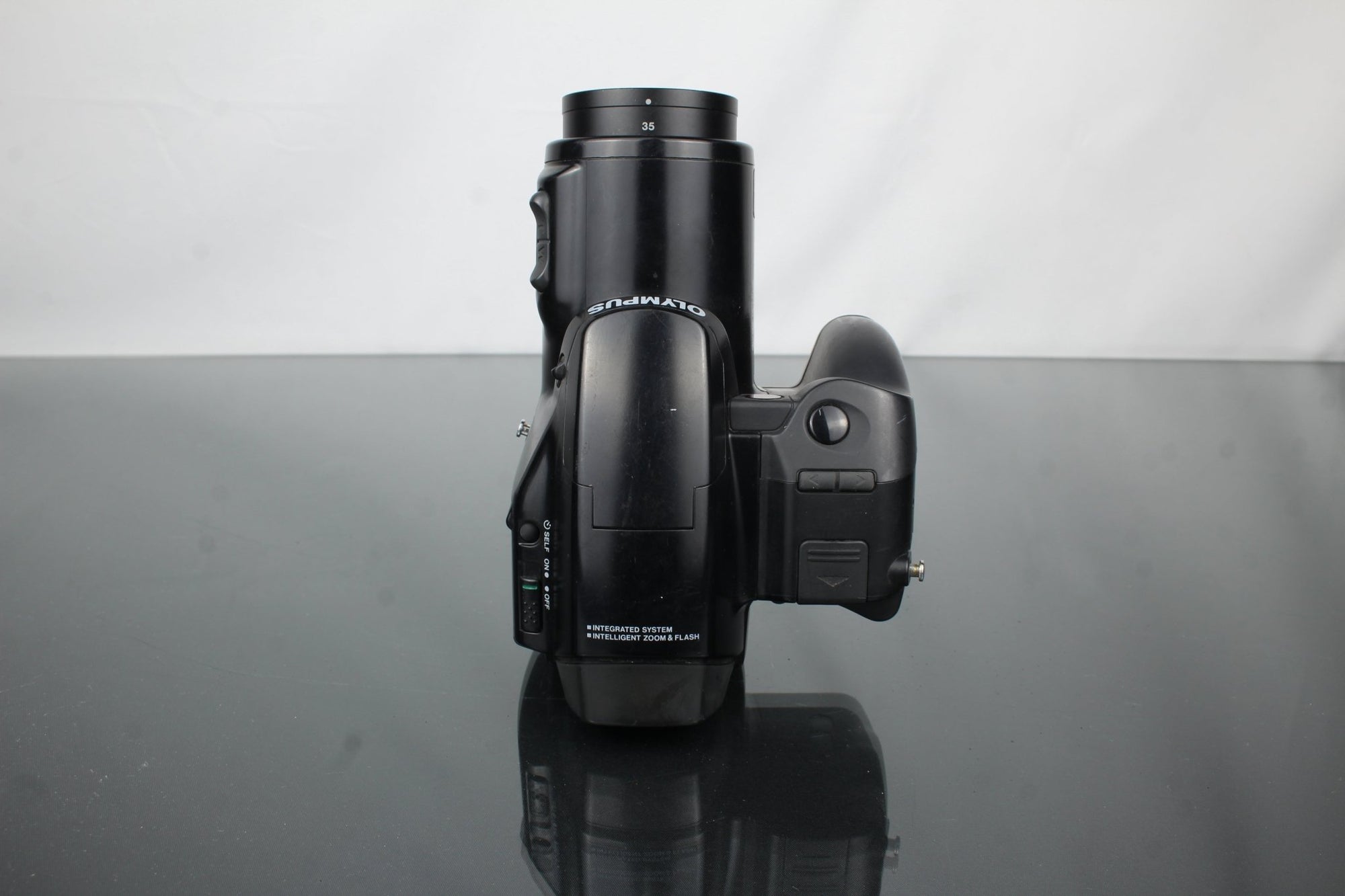 Olympus IS - 1000 - Dutch|Thrift