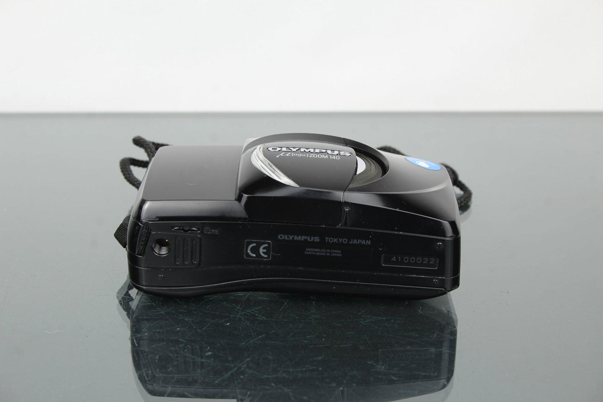 Olympus Mju 140 - Dutch|Thrift