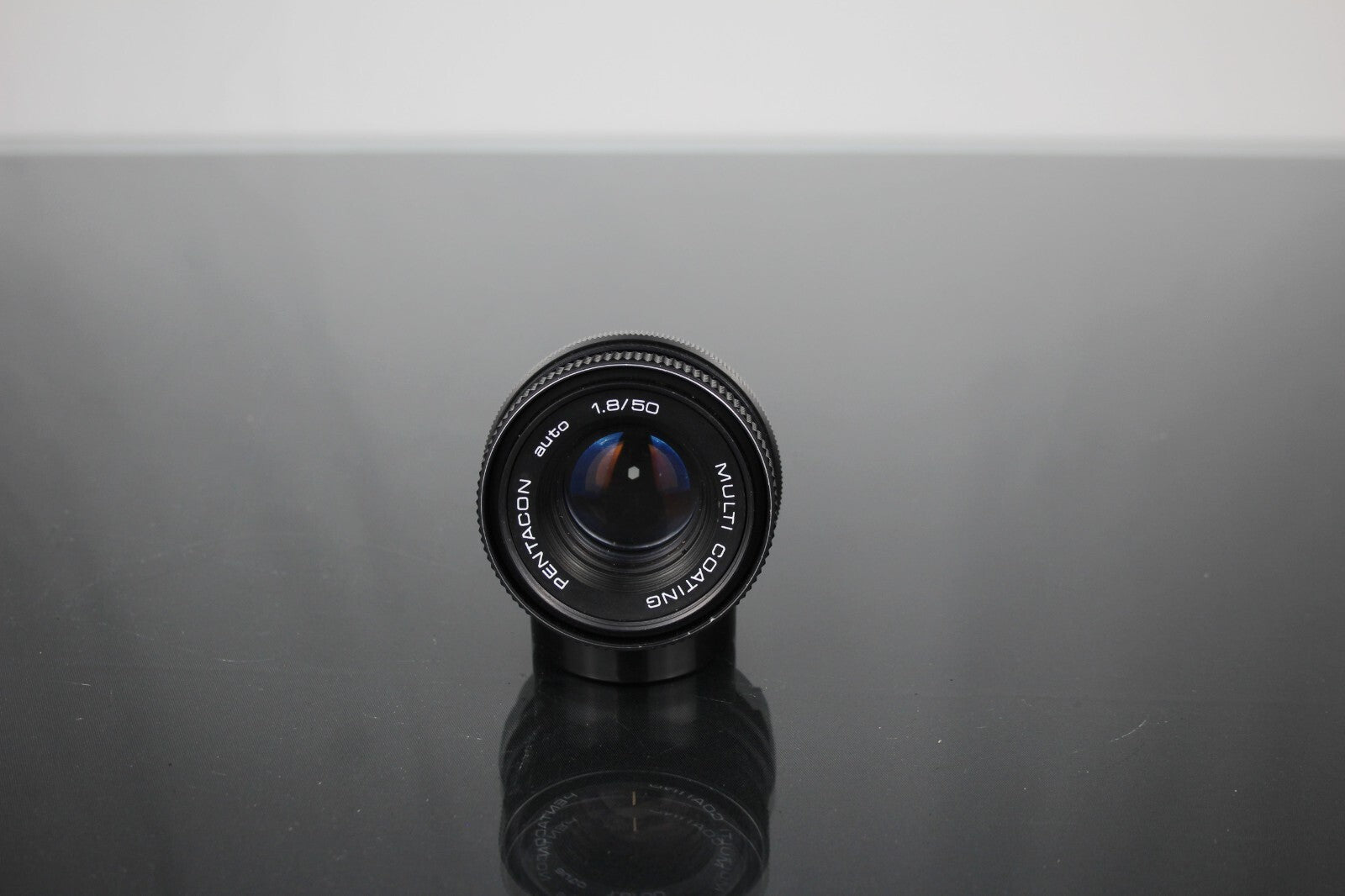 Pentacon Auto MC Lens | 50mm 1:1.8 | M42 Mount - Dutch|Thrift