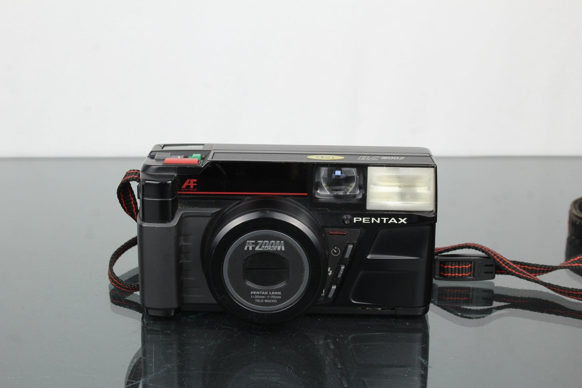 Pentax Zoom 70 - Dutch|Thrift