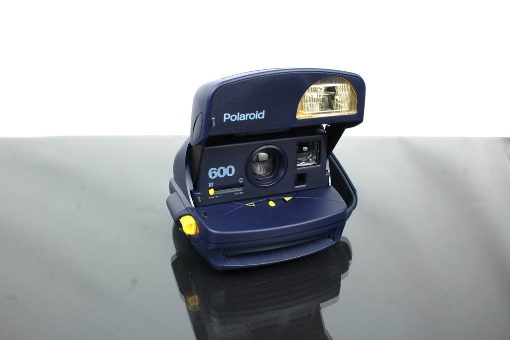 Polaroid 600 - Dutch|Thrift