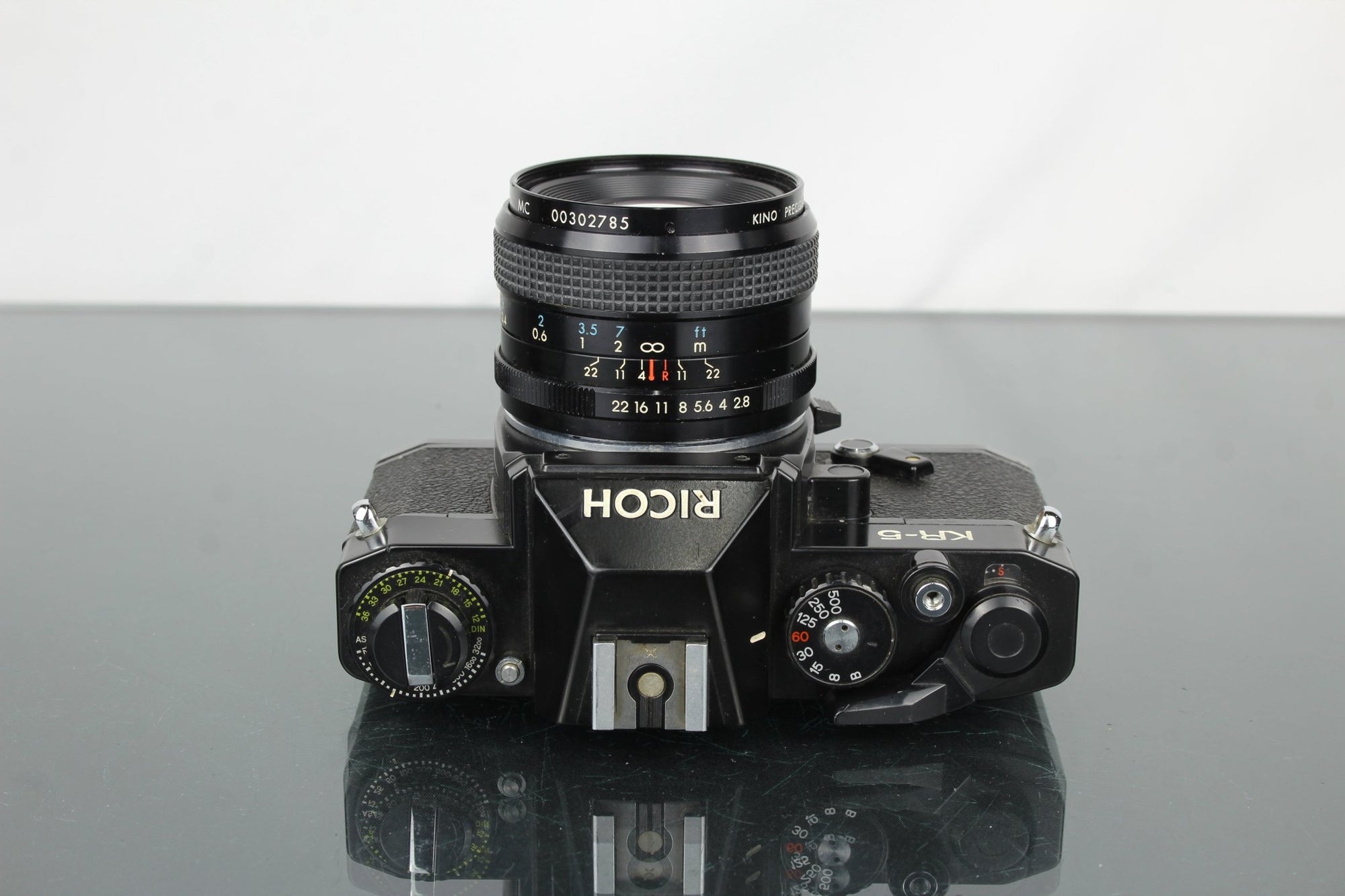 Ricoh KR - 5 + Kiron 28mm f/2.8 lens - Dutch|Thrift
