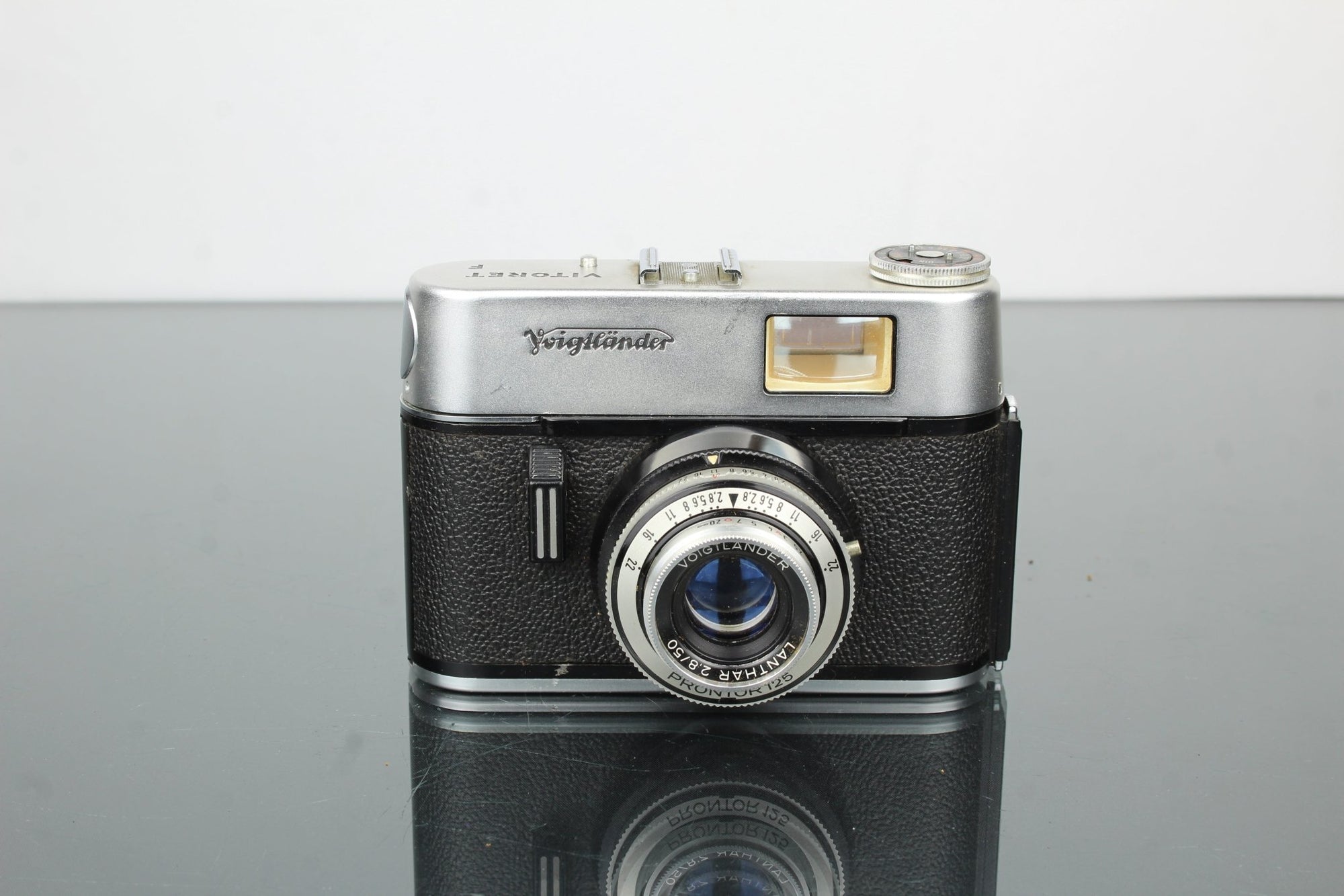 Voigtlander Vitoret F - Dutch|Thrift